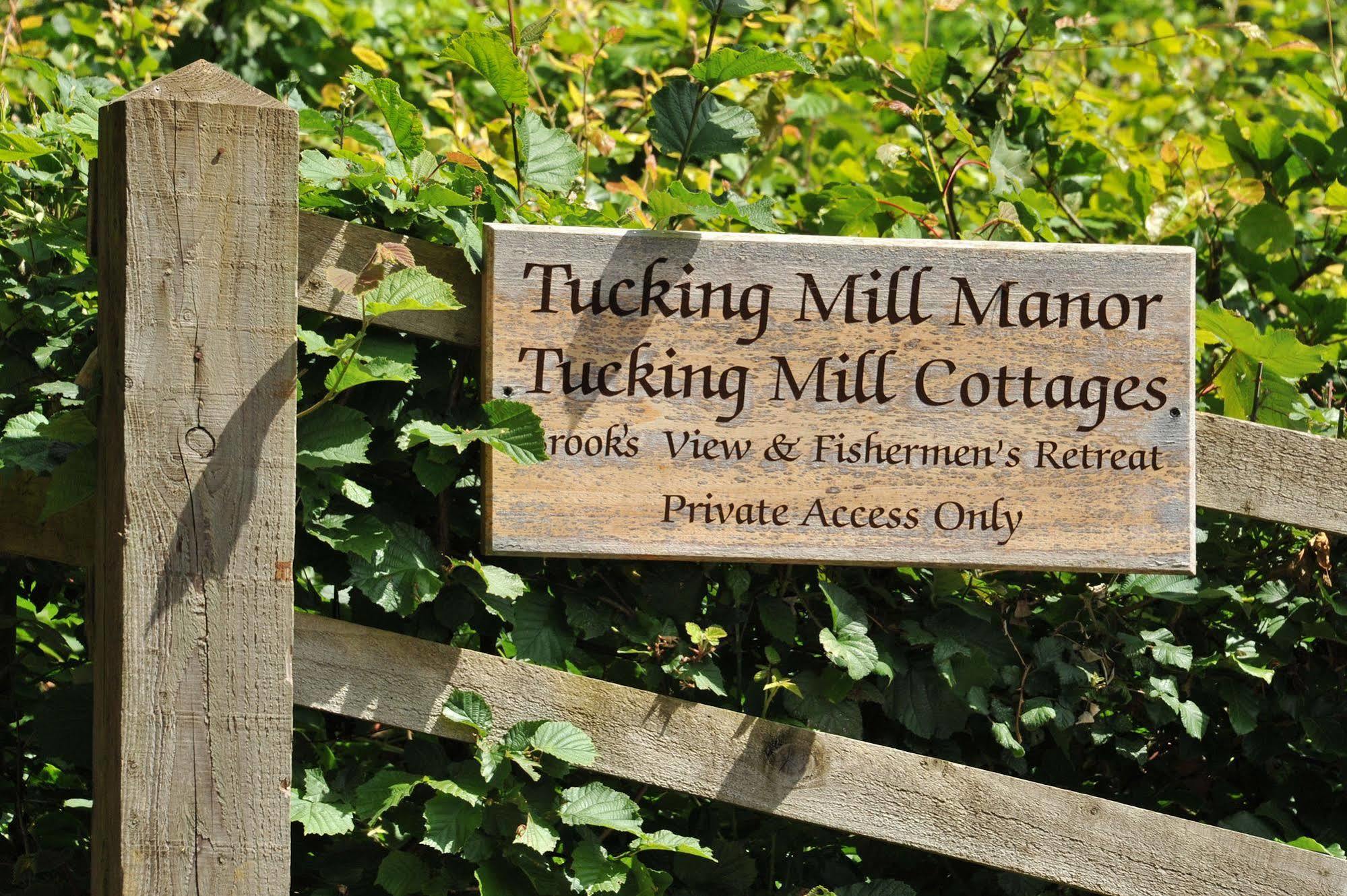 Tucking Mill View- Self Catering Apartment Bath Exterior photo