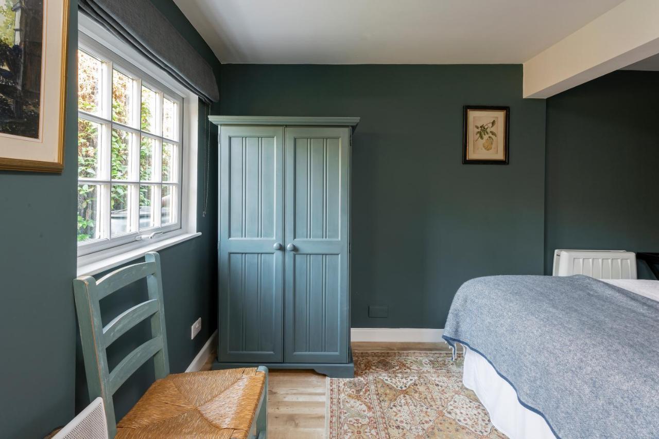 Tucking Mill View- Self Catering Apartment Bath Exterior photo